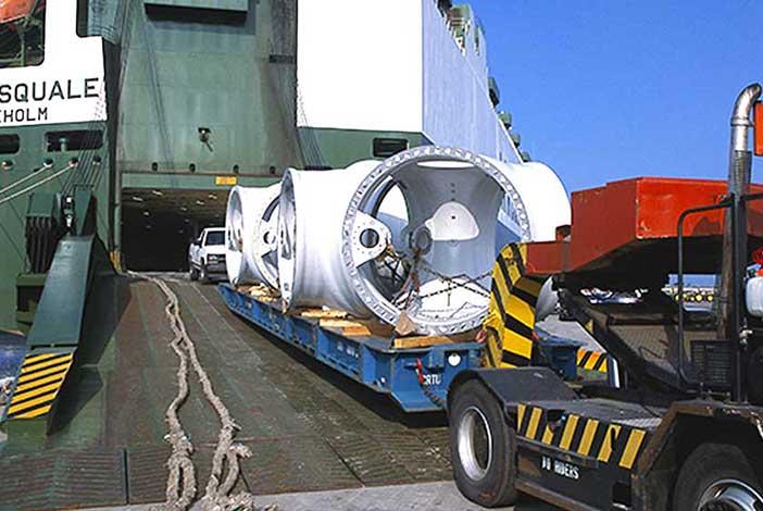 Embarque Marítimo de Cargas Tipo Projeto: Desafios e Soluções com a Takelog